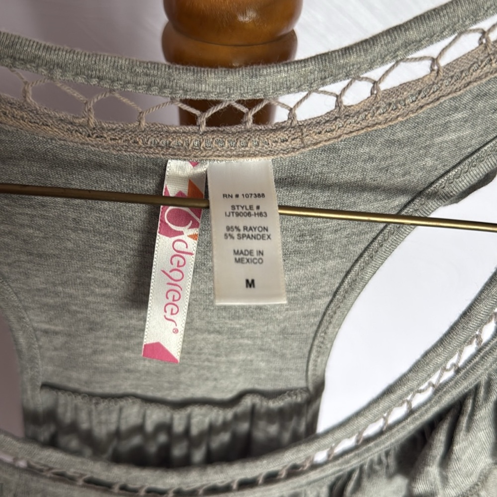 Three Tank Tops - Picture 8 of 9